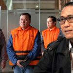 Komisi Pemberantasan Korupsi resmi menahan Bupati Kuantan Singingi, Suhardiman Amby, beserta Sekretaris Daerah Dok. Seputarmedia.id/Anas Ibrahim